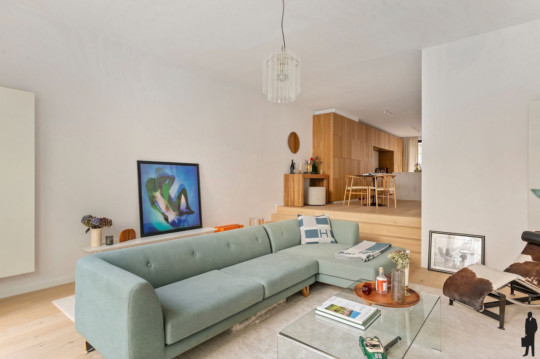 Duplex gelijkvloers appartement met zuid-west tuin op toplocatie – Antwerpen Zuid foto {{pictureIndex}}