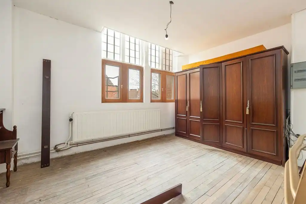  Uniek, karaktervol 16e eeuws gebouw in hartje centrum foto 24