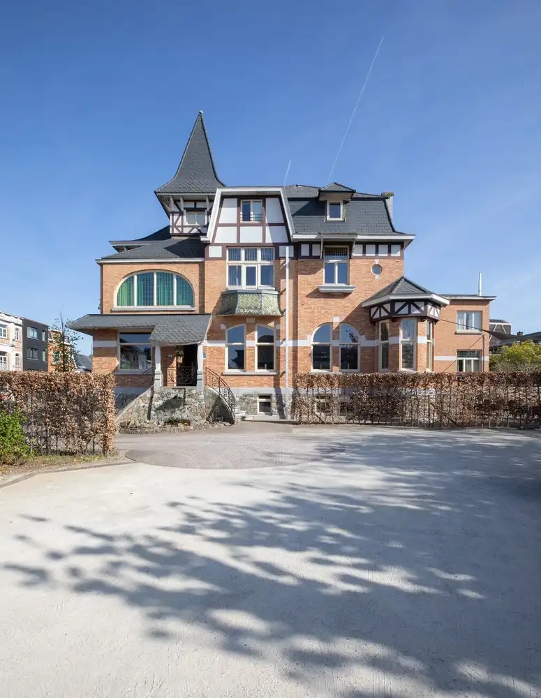 Villa Saporis – Iconisch herenhuis met uitzonderlijke uitstraling in hartje Hasselt foto 5
