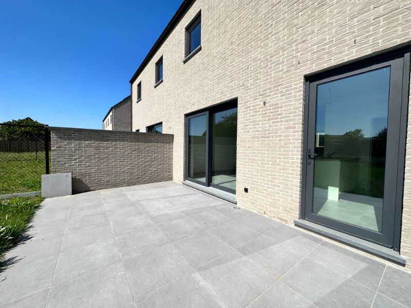 RUSTIG GELEGEN ENERGIE ZUINIGE NIEUWBOUW WONING (3 slpka) foto 9