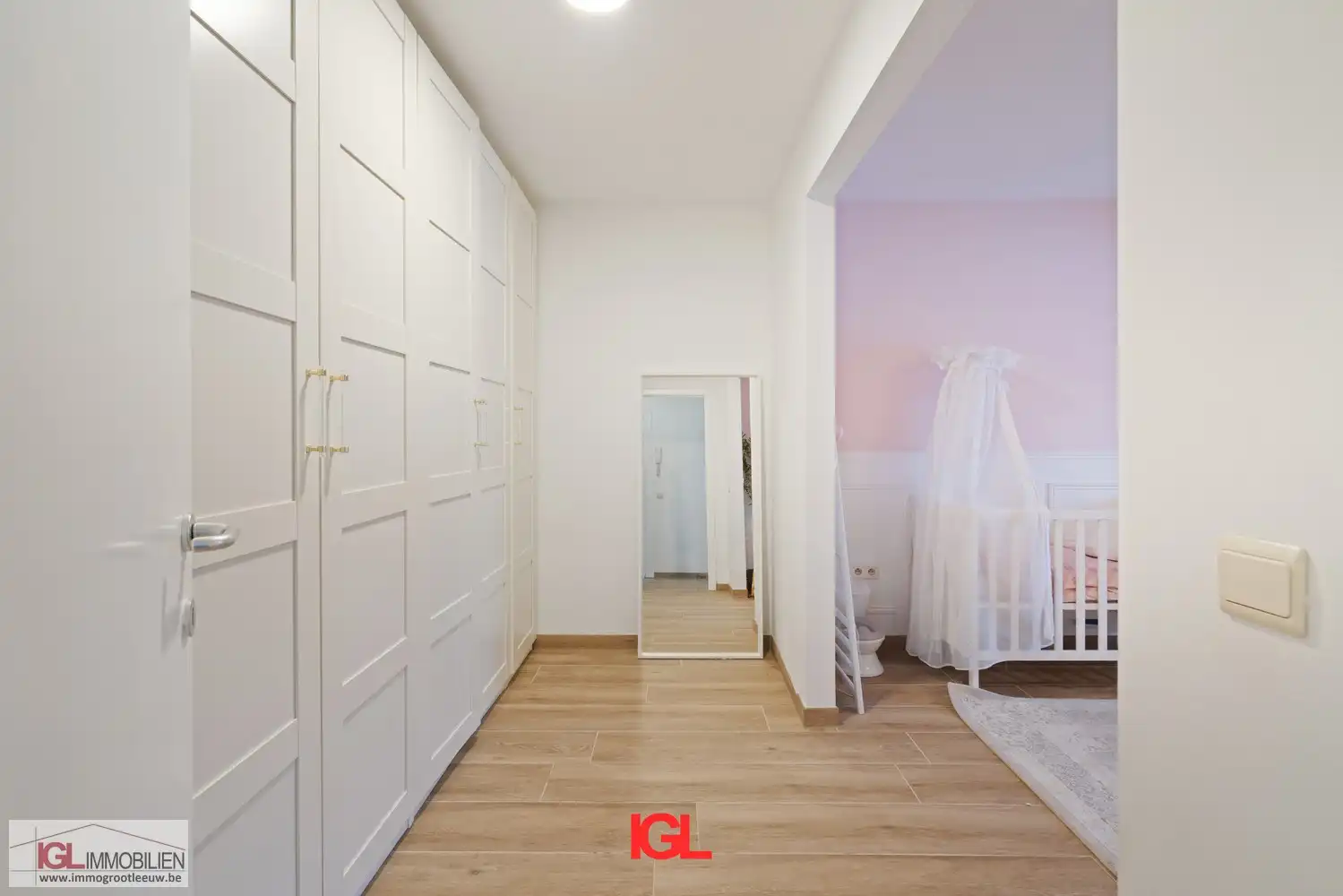 Opbrengsteigendom met twee appartementen foto 28