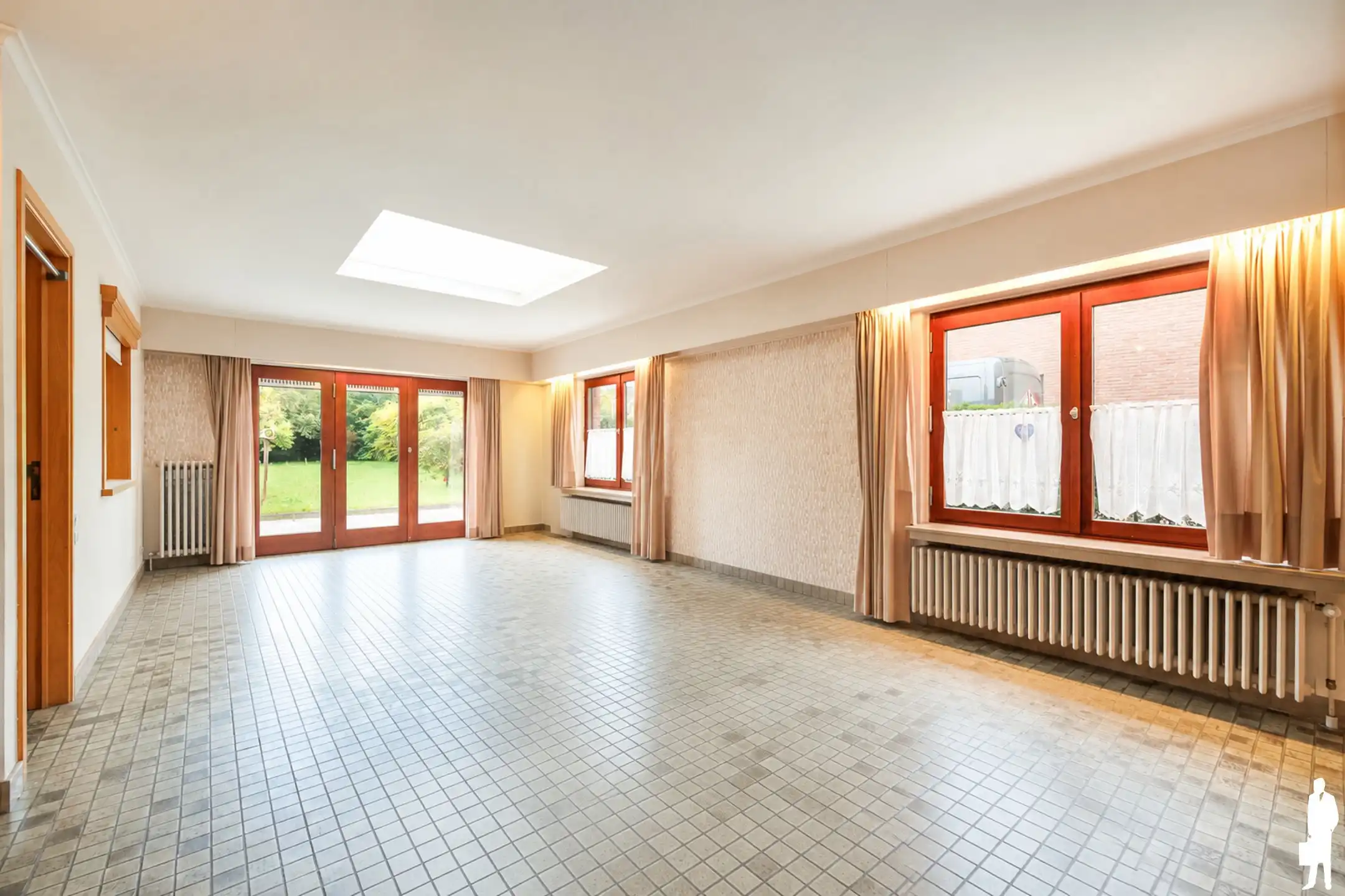 Zeer ruime gezinswoning met 4 slpk en tuin in Belsele foto 3