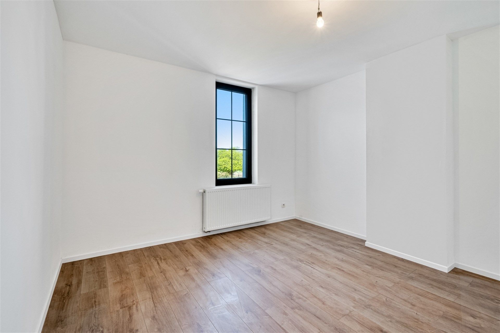 Prachtig gerenoveerde halfopen bebouwing te Moorsel foto 16