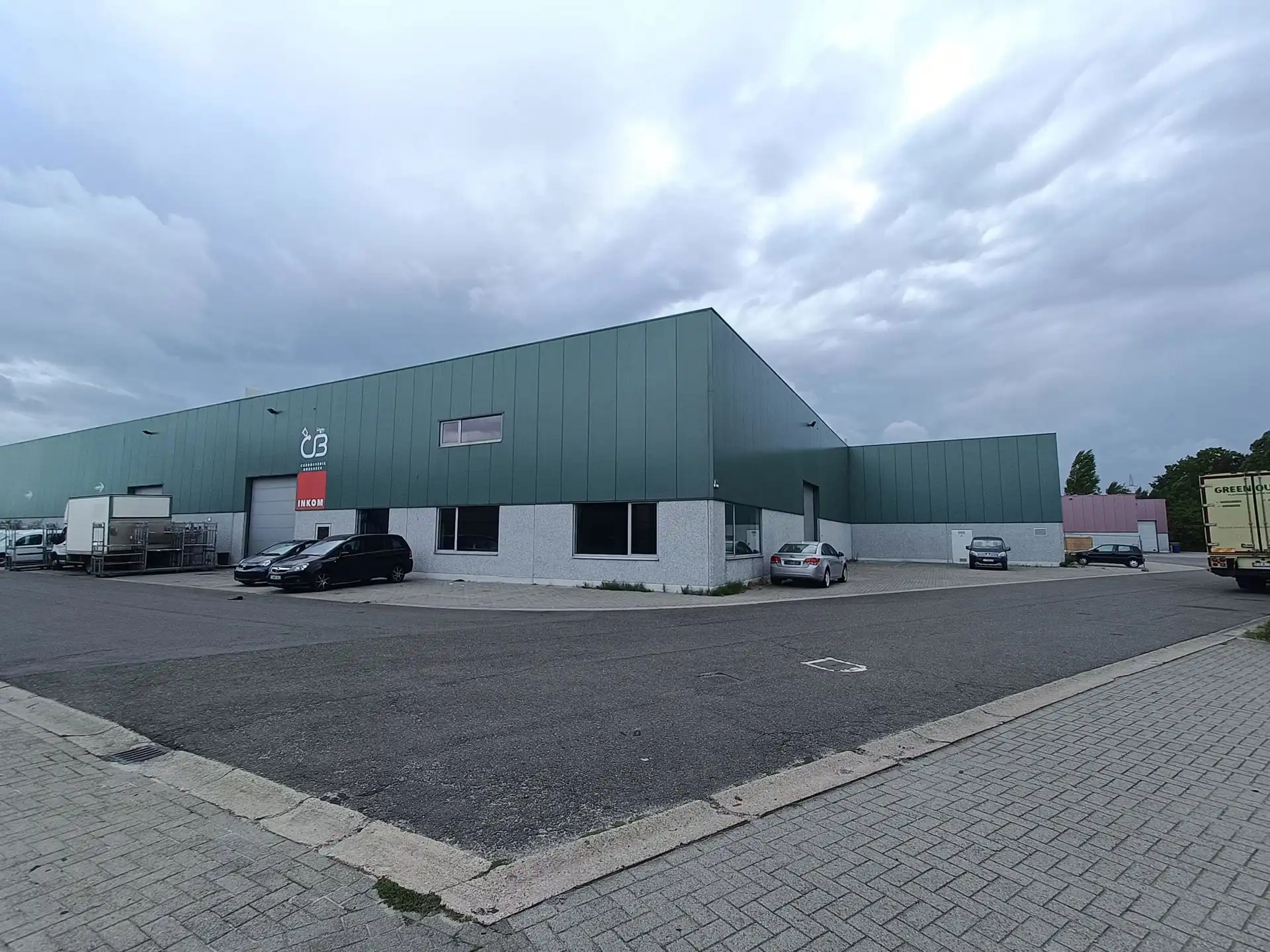 KMO-unit te huur in Wommelgem foto {{pictureIndex}}