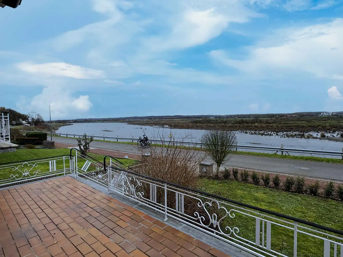 Woning te huur met uniek Maaszicht – Maasdijk 61, Lanaken foto 23