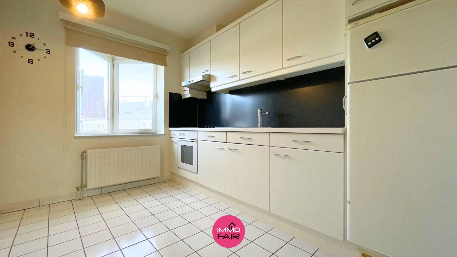 Instapklaar en budgetvriendelijk appartement in hartje Lanaken foto 4