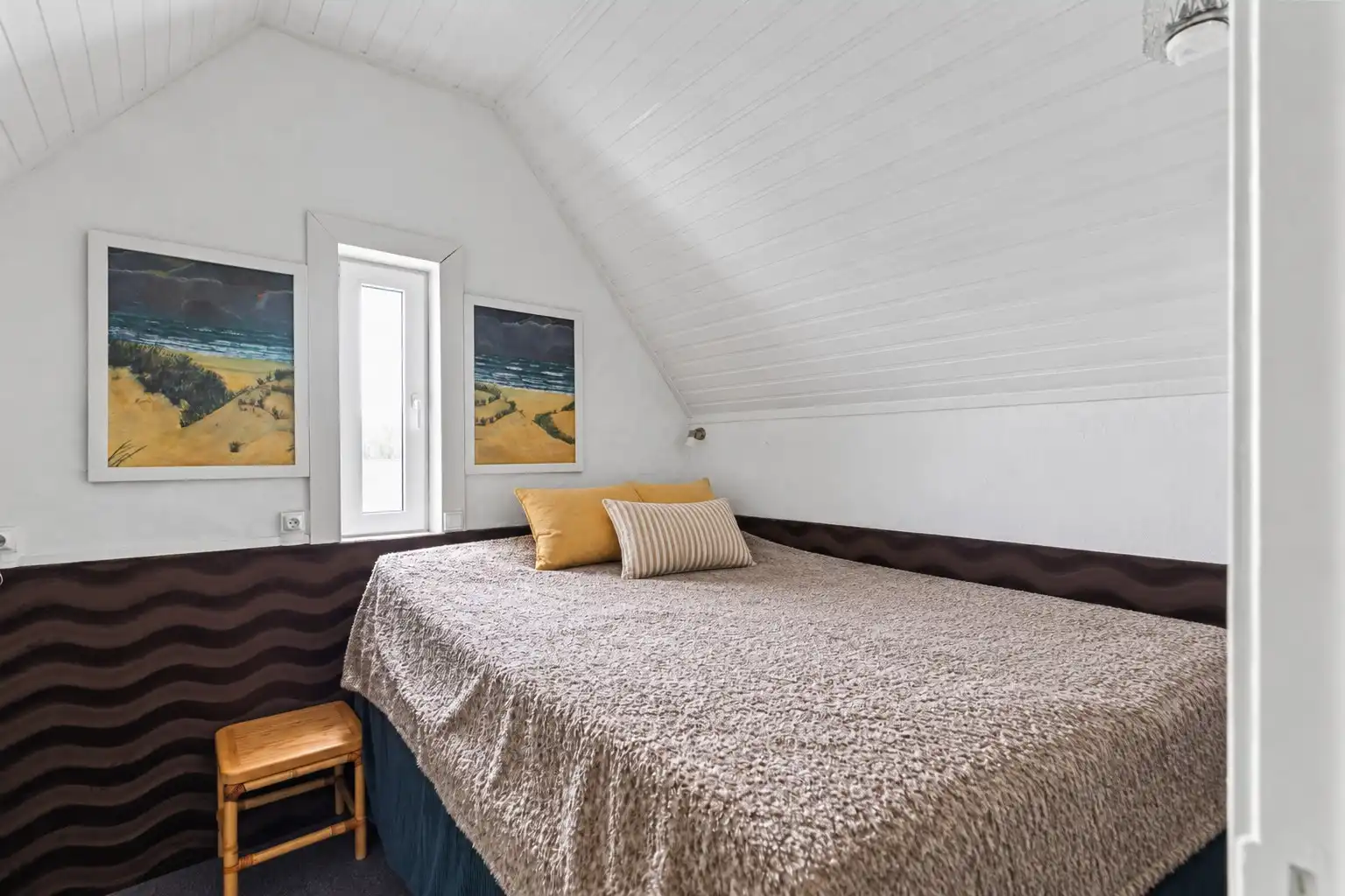 Charmante villa met ruimte op 2.345 m² perceel foto 14