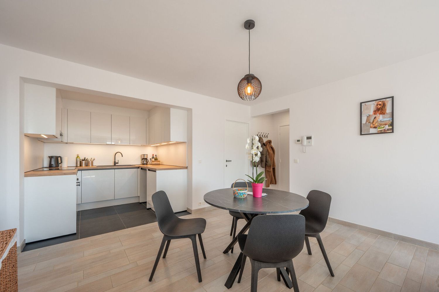 Zonnig appartement met zuidgericht terras te Heist foto 5