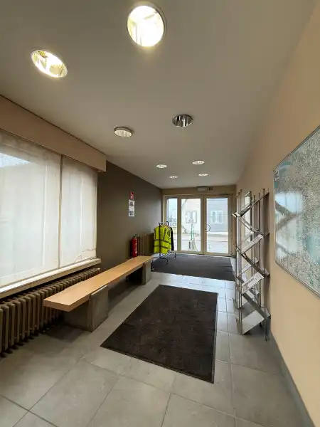 Opbrengsteigendom met 4 appartementen en kantoorruimte in de Haven van Gent foto 11