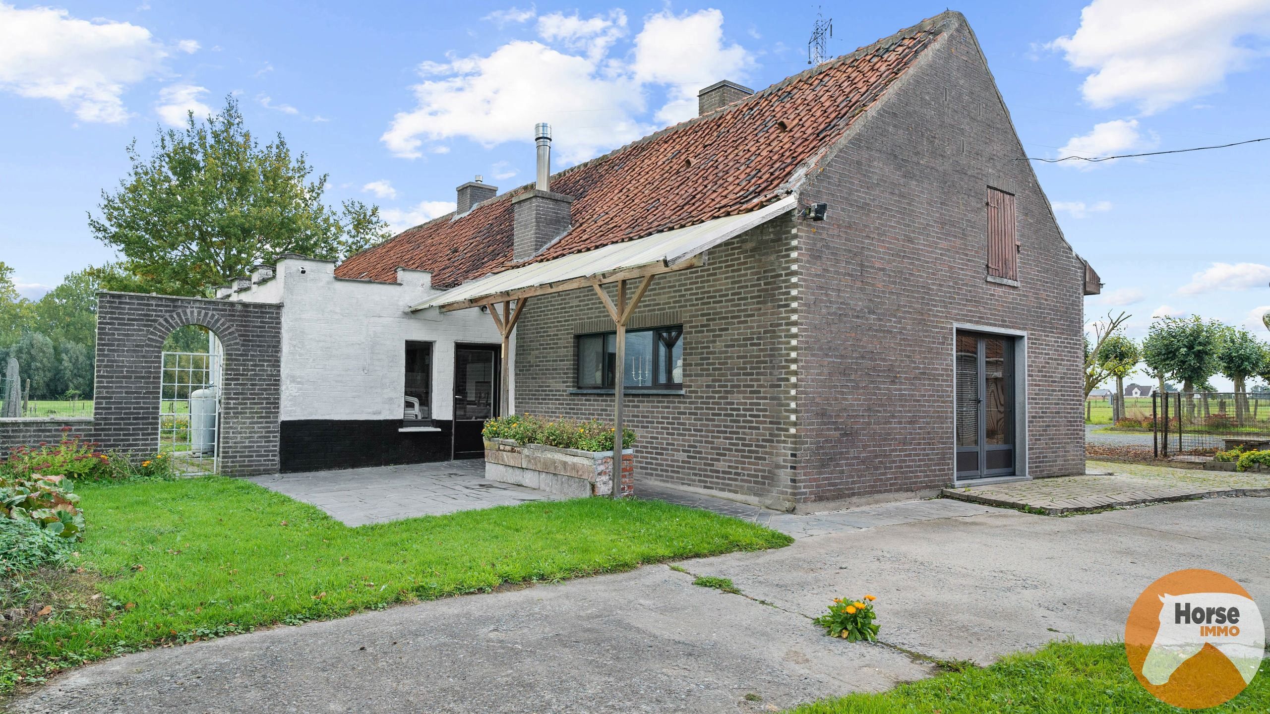 DEINZE - Landbouwwoning op +/-1,2HA foto 7