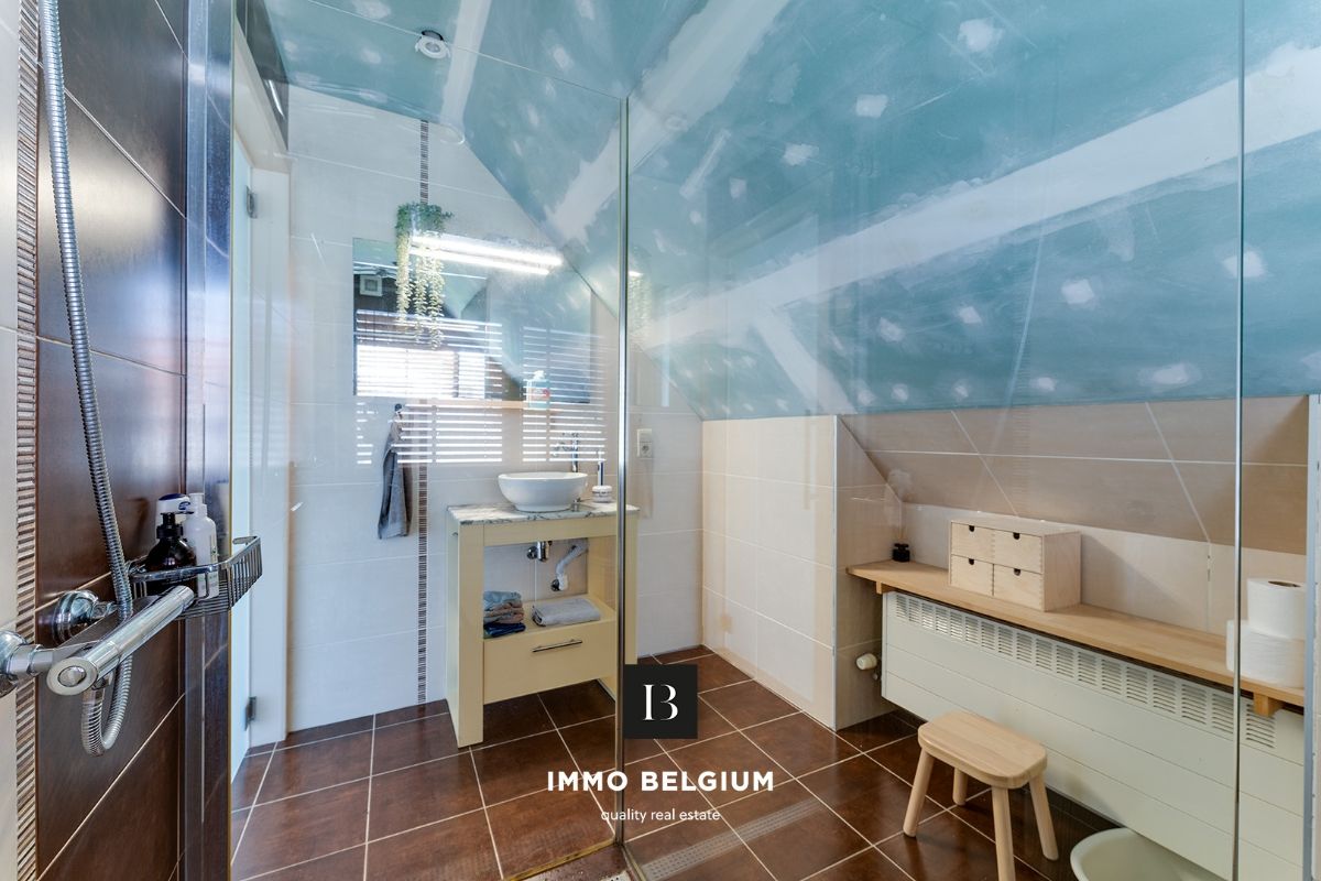 Gerenoveerde woning met 3 slaapkamers en energielabel B foto 15