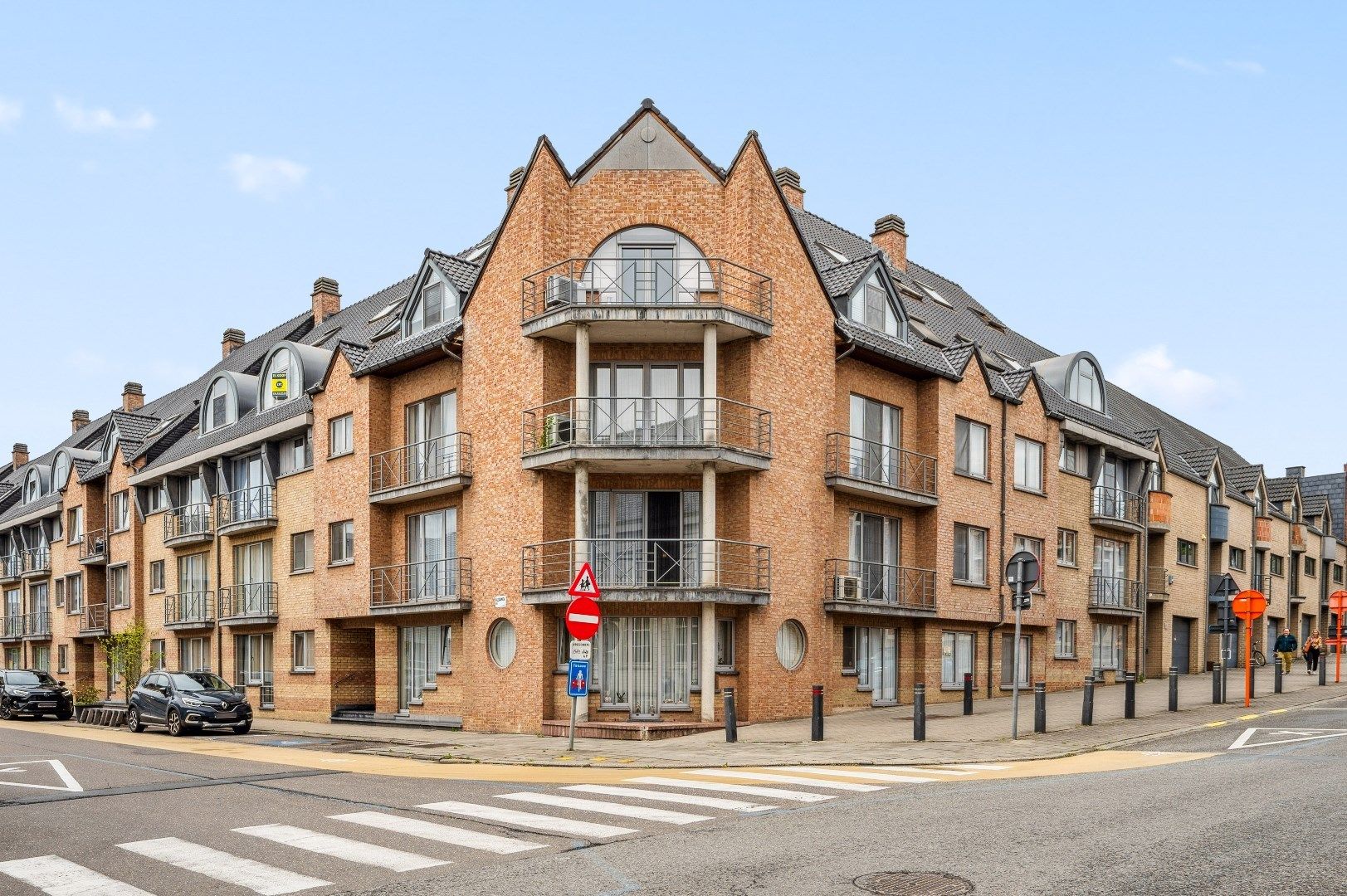 Instapklaar appartement te centrum Tienen foto {{pictureIndex}}