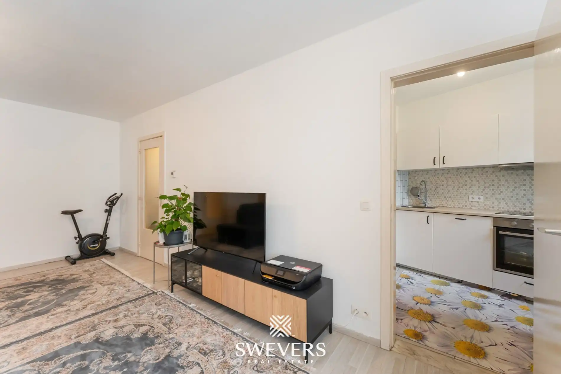 Mooi appartement, 2 slpk, met ruime autostaanplaats en aparte kelderberging foto 6