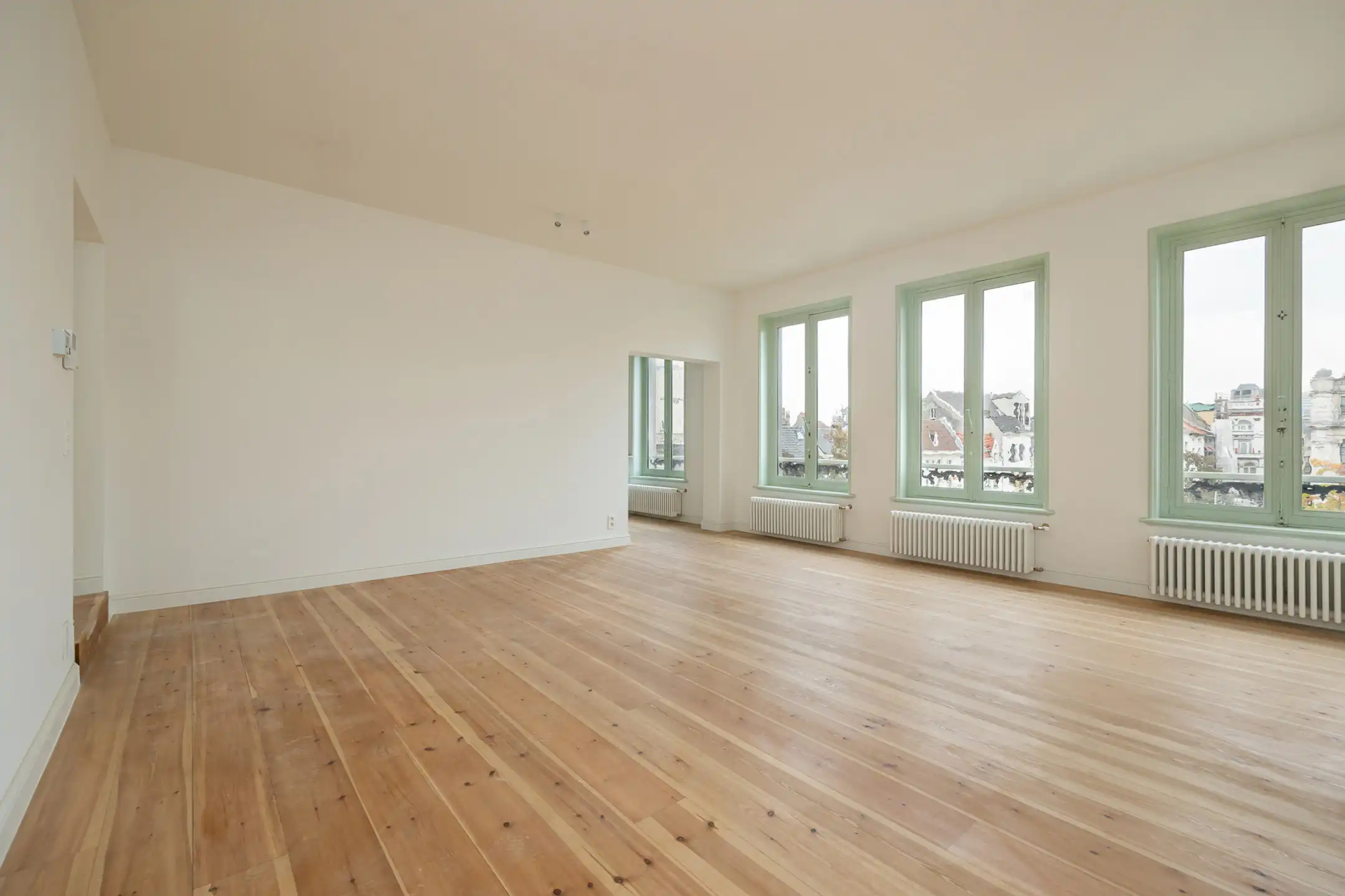 High-end duplex in hart van Antwerpen met iconisch uitzicht foto 5