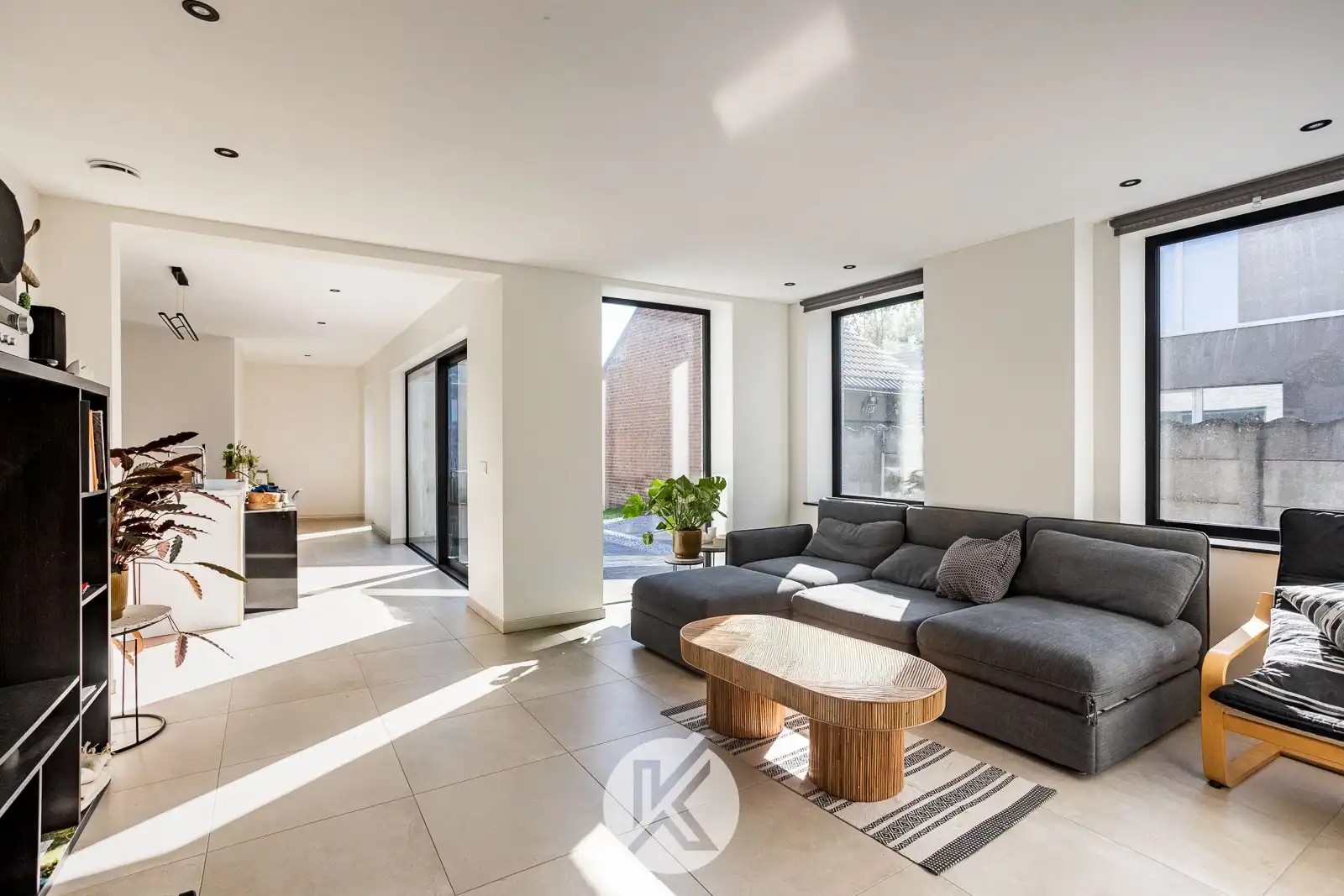 Gerenoveerde woning op leuke locatie foto 6