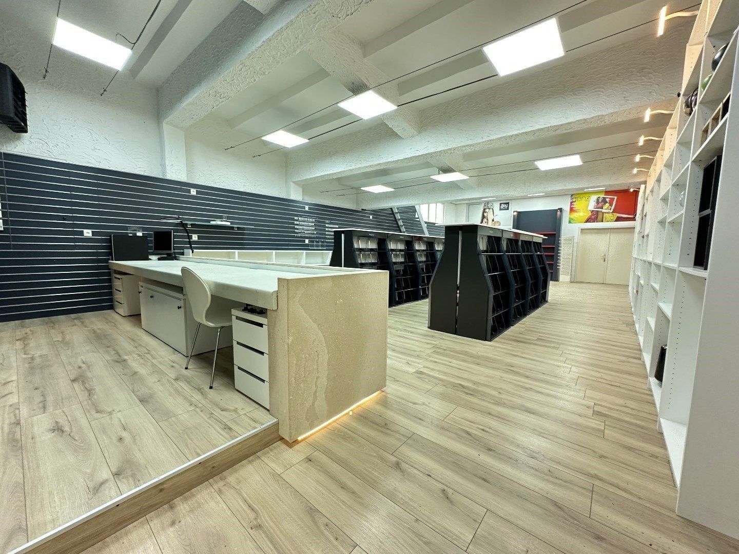 Woonruimte met handelspand gelegen te Tongeren foto 26