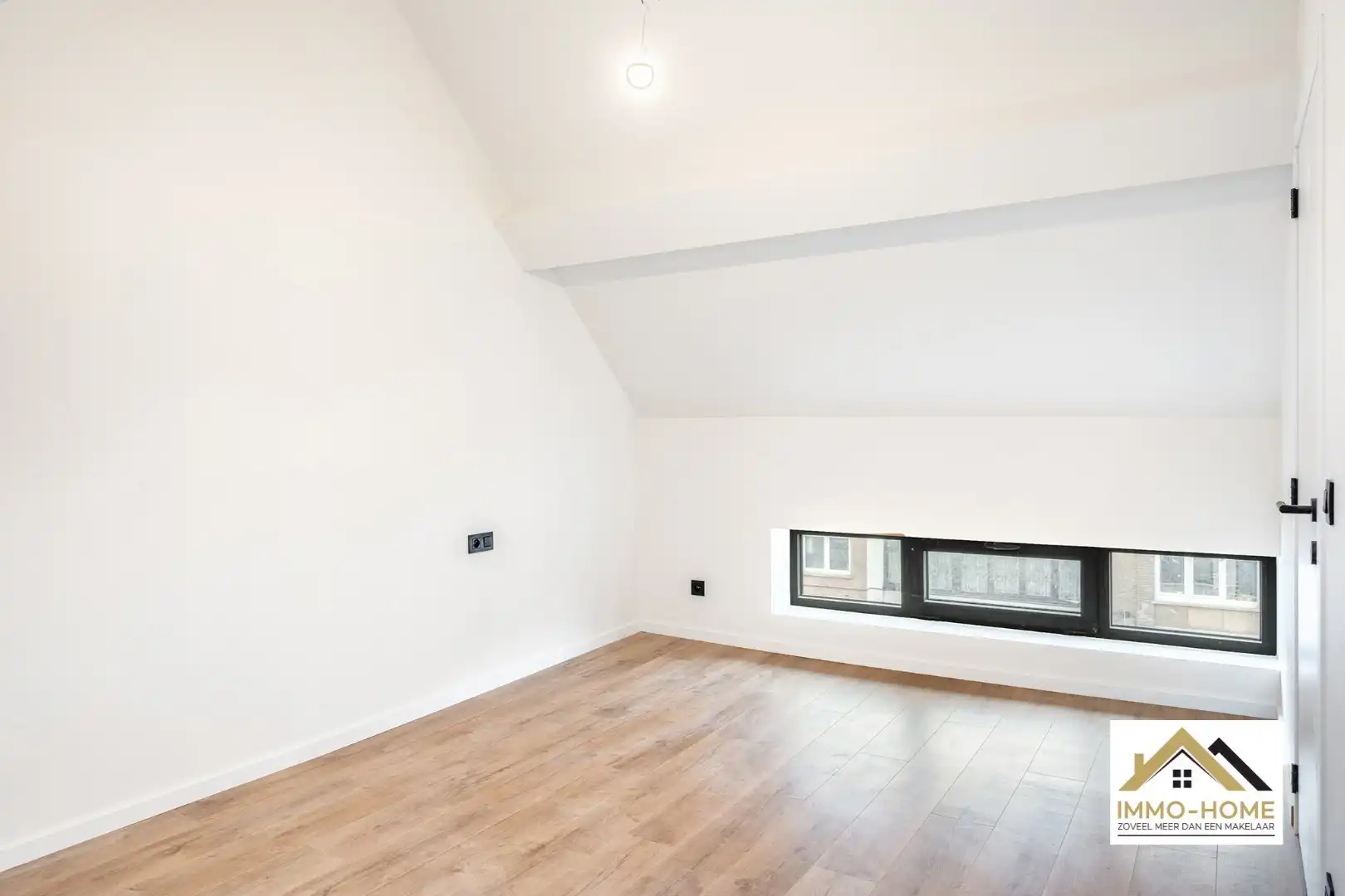 Gerenoveerde woning op topligging foto 19