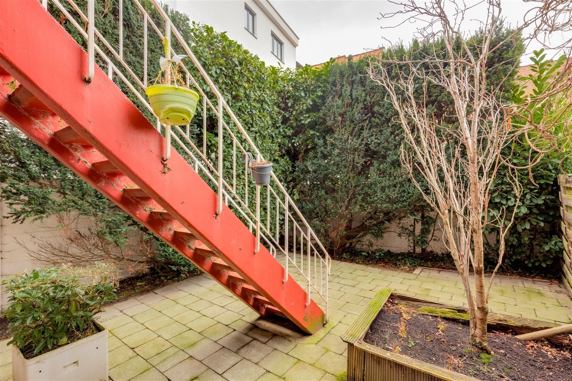 Praktijkwoning met 6 - 7 slaapkamers en gezellige tuin foto 10