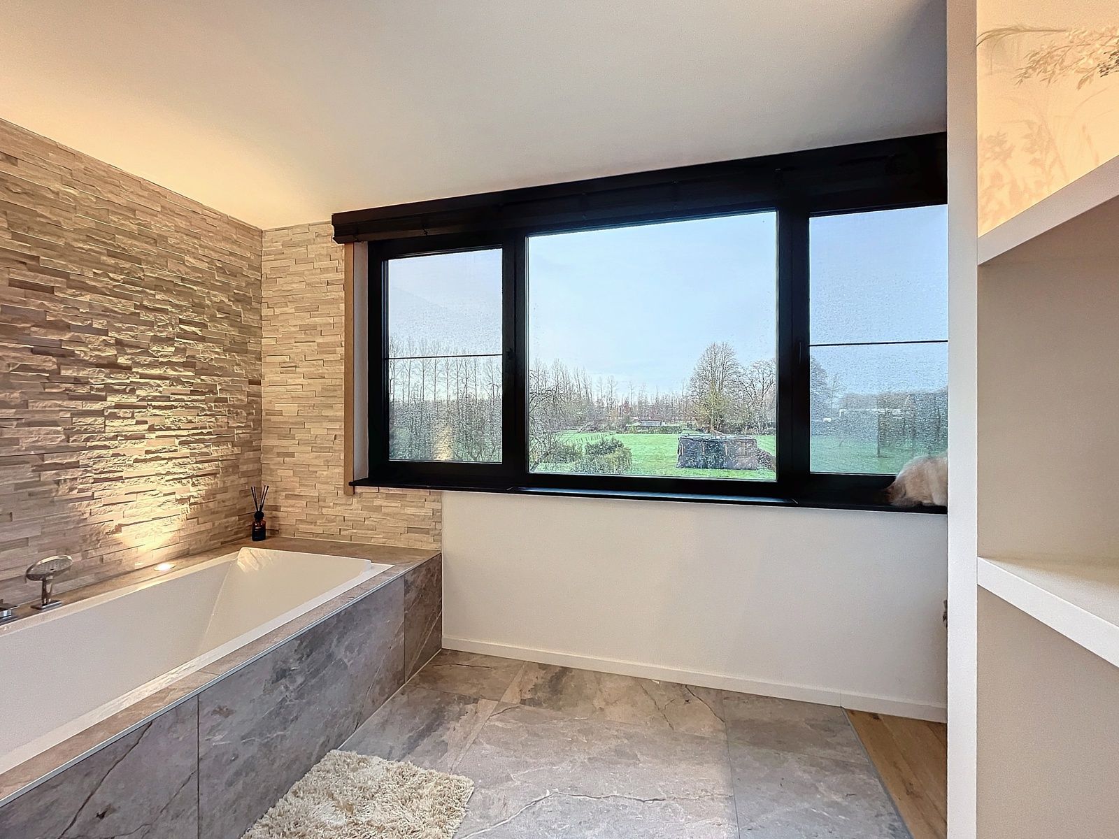 Instapklare kwalitatieve BEN woning met zeer ruime tuin  foto 19
