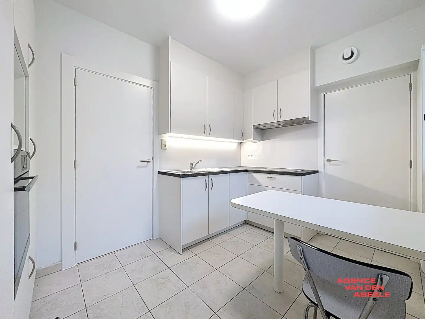 Ruim en hedendaags appartement met 3 slaapkamers  foto 6