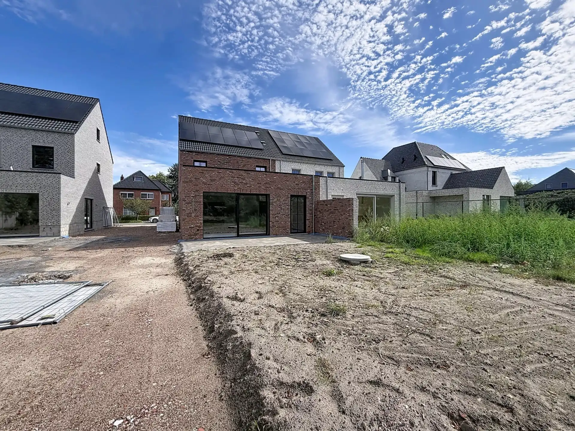 Moderne halfopen nieuwbouwwoning op een topligging nabij het centrum van Lommel foto 35
