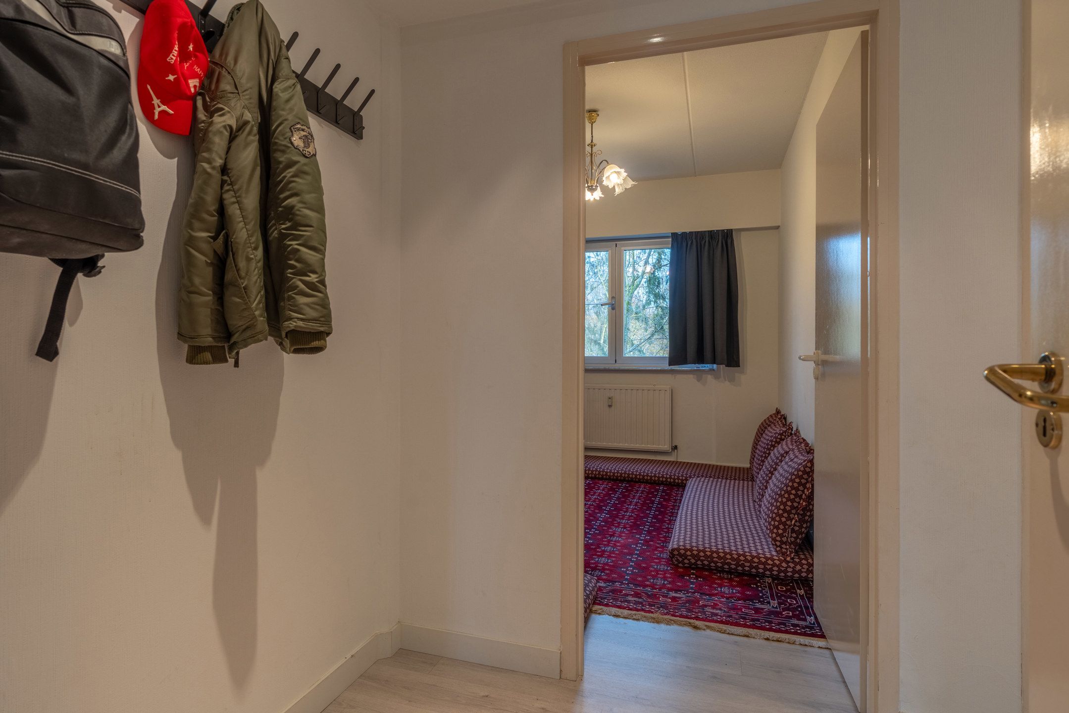 Ruim 3 slaapkamerappartement met terras te Turnhout. foto 9