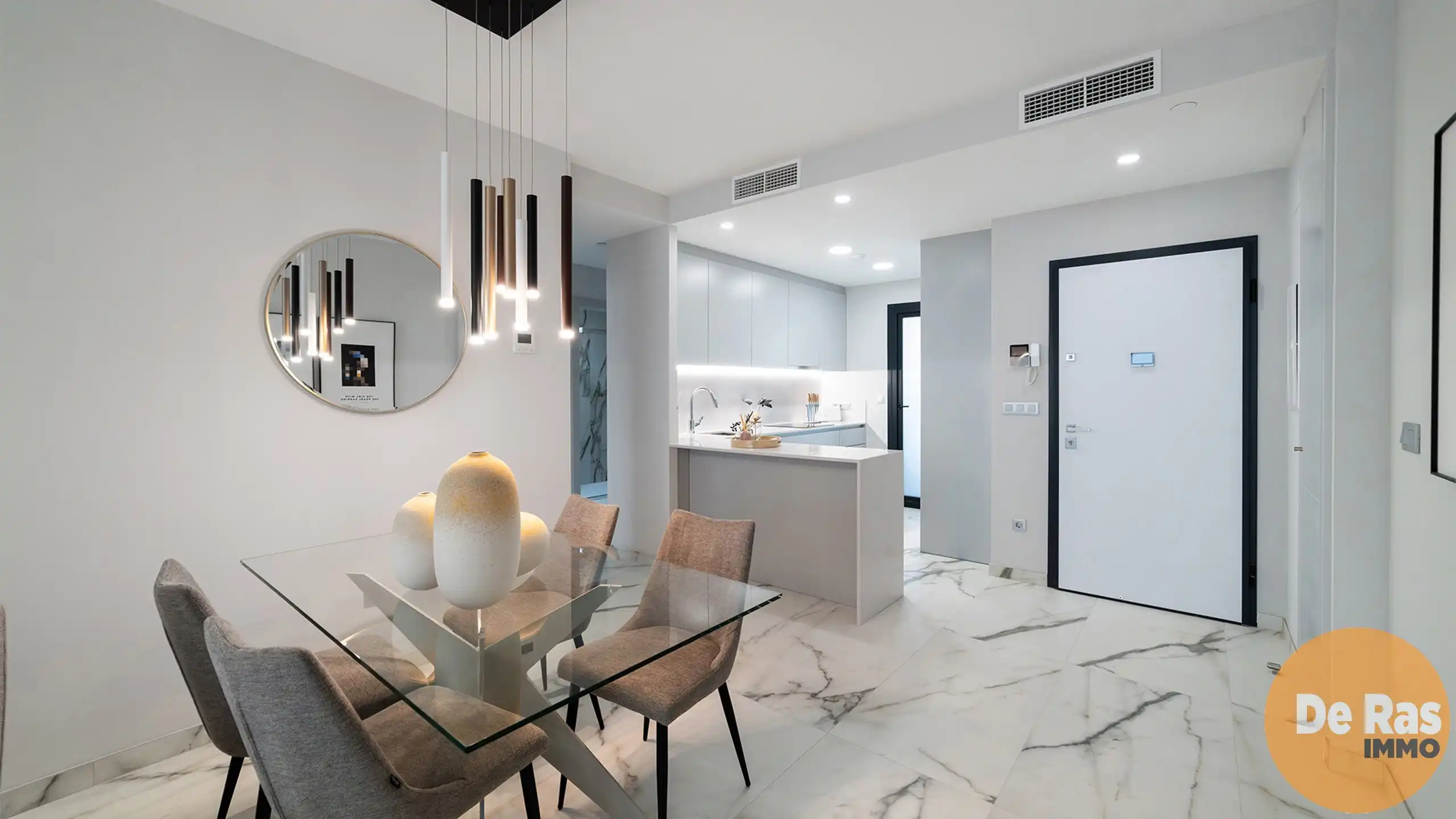 SPANJE - Appartement op slechts 50 meter van zee foto 9