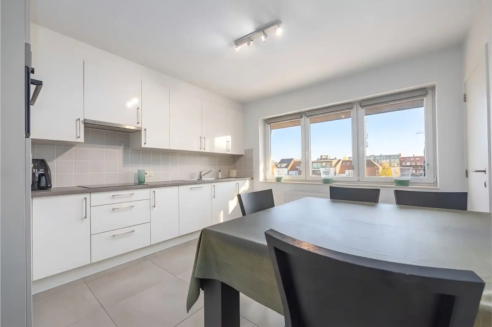 Schitterend duplex appartement in jonge residentie met zonnig terras foto 3