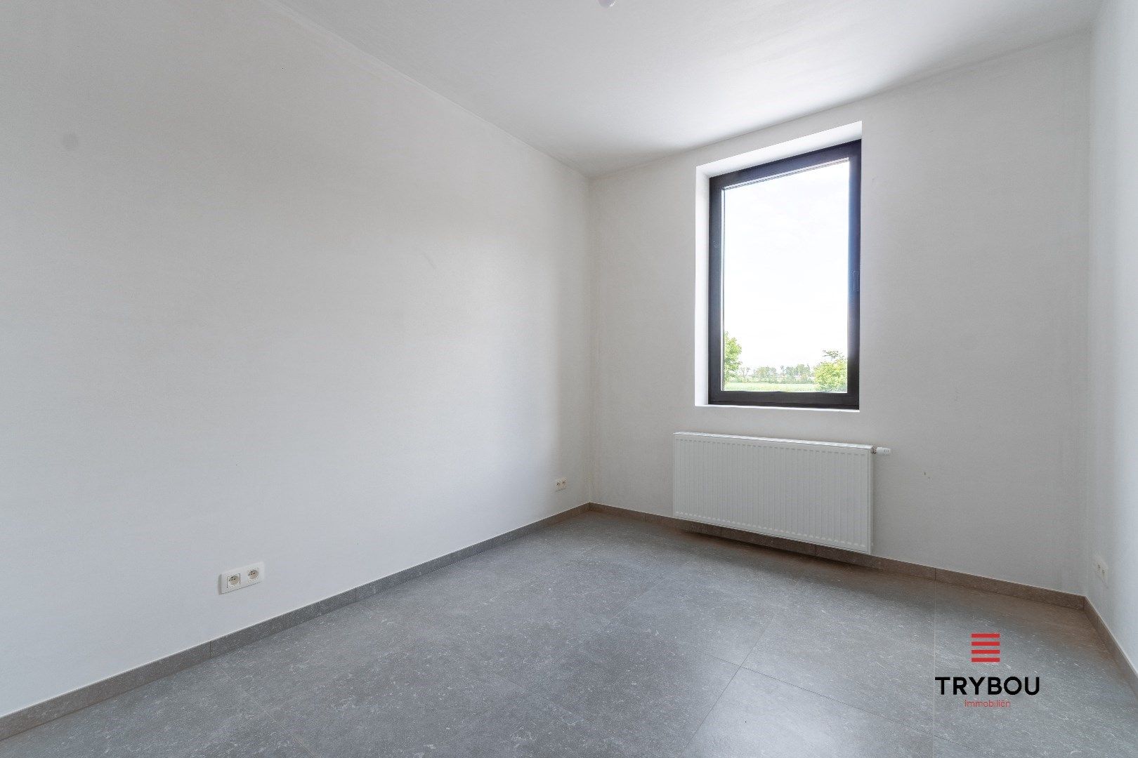 Instapklare gezinswoning in hartje Merkem met 4 slaapkamers en zonnige tuin foto 21