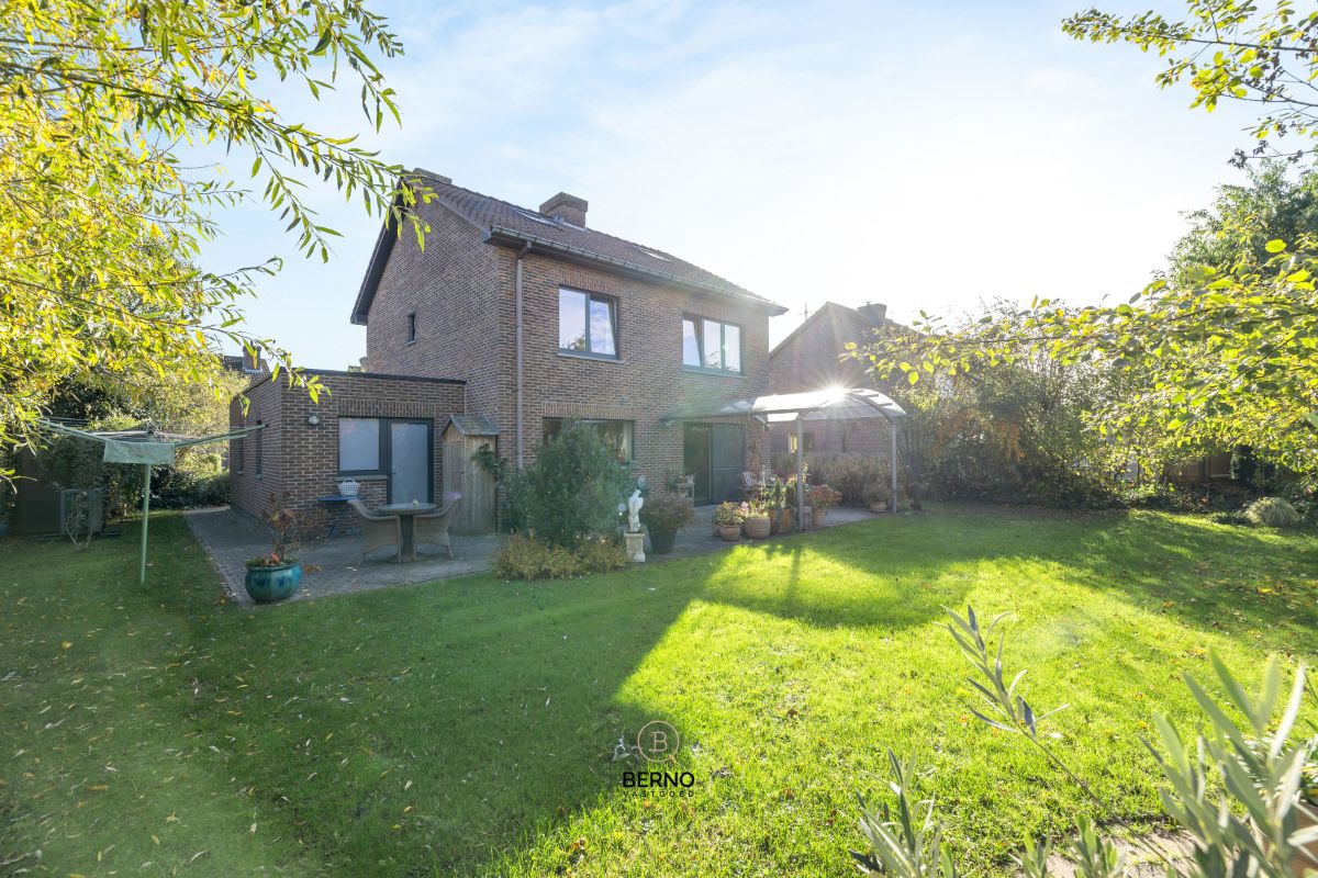 Instapklare en energiezuinige gezinswoning met tuin in Lebbeke foto 23