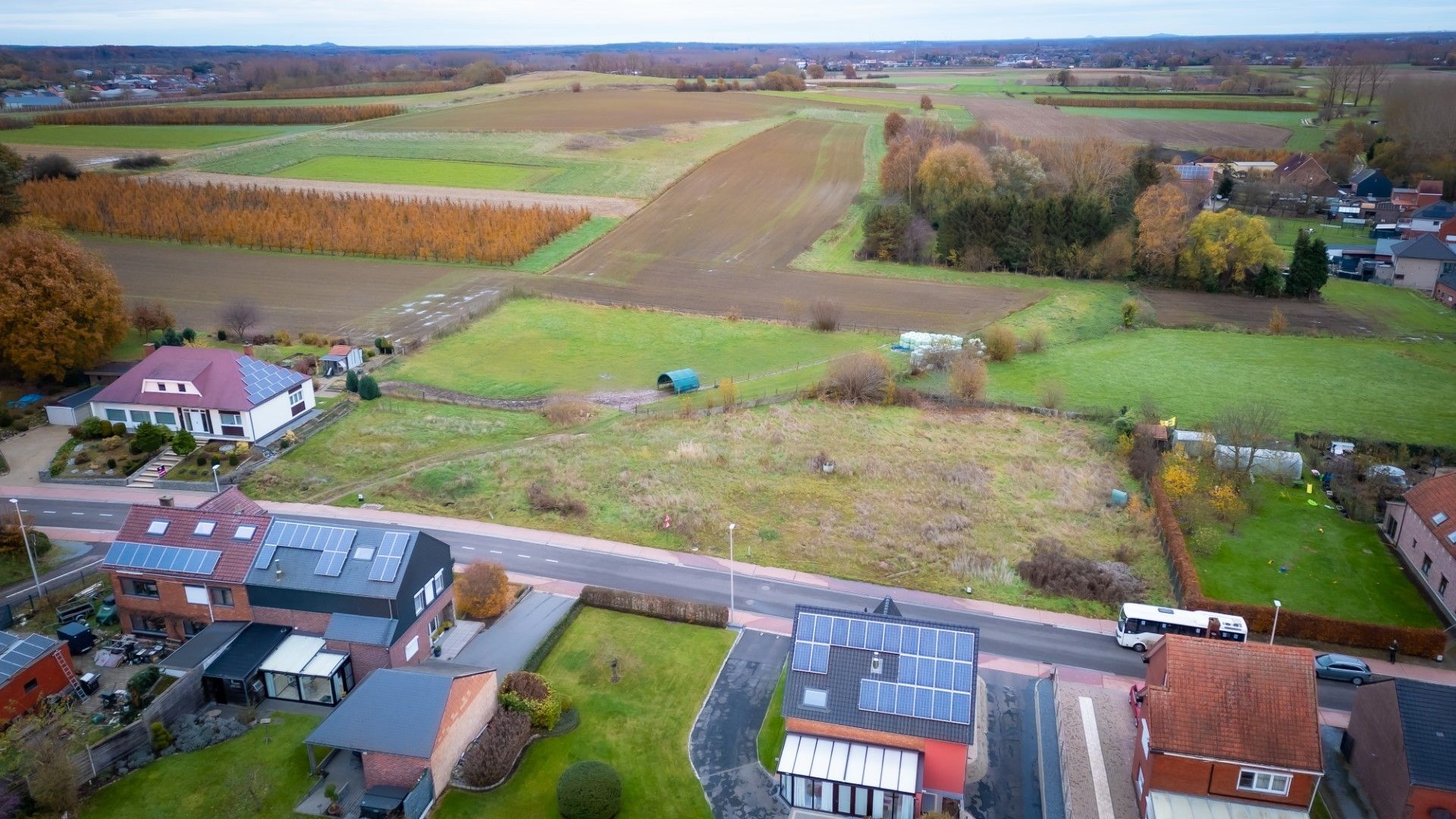 Rustig gelegen bouwgronden aan de rand van Loksbergen foto {{pictureIndex}}