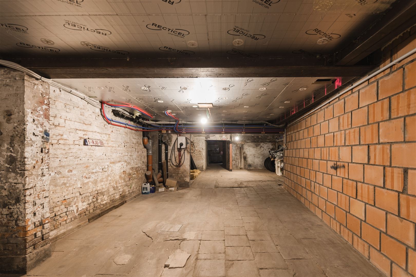 Uniek gerenoveerd appartement met tuin, terras en garage in Schoten foto 22