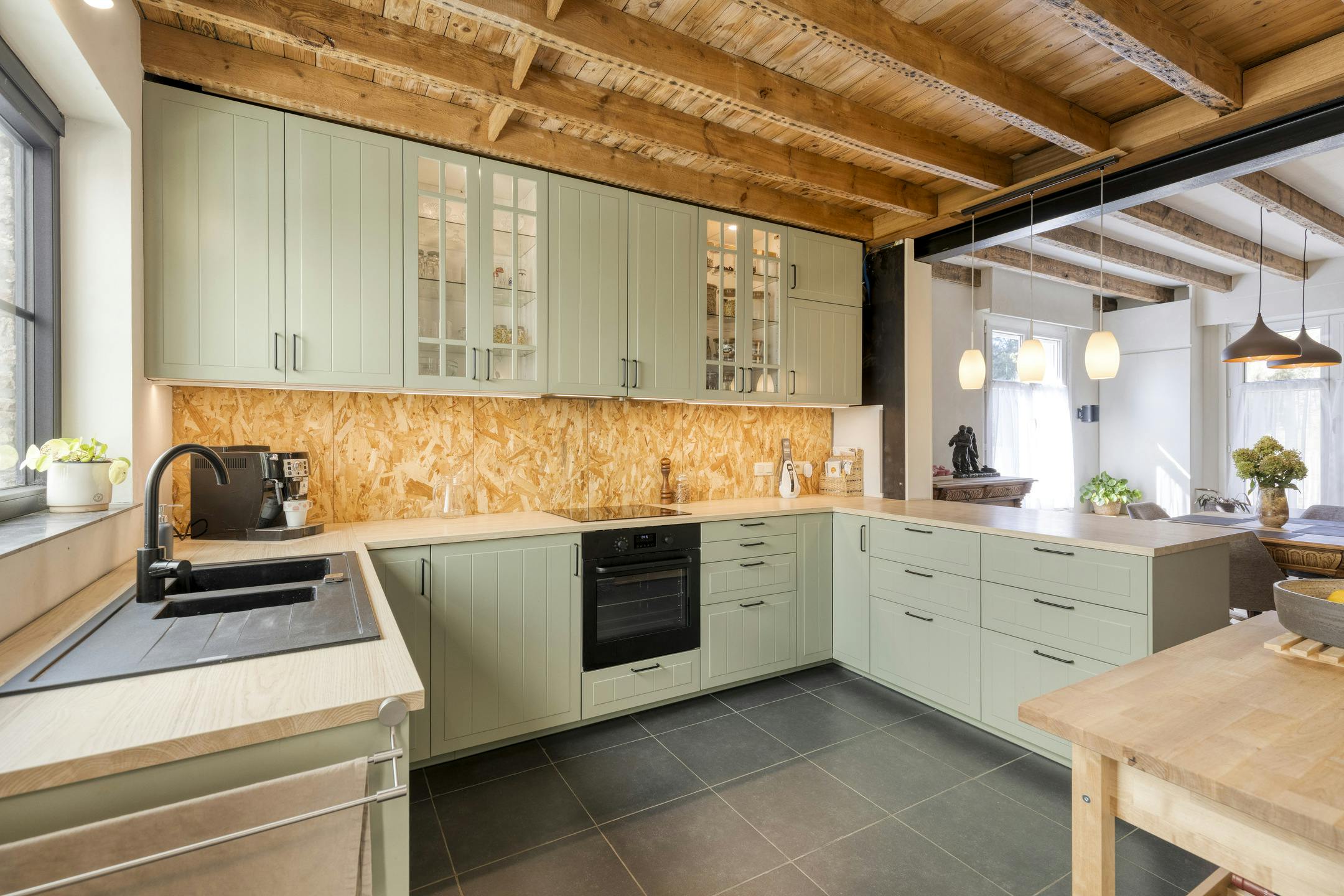 Gerenoveerde woning tegenover de Hoge Blekker duinen foto 7
