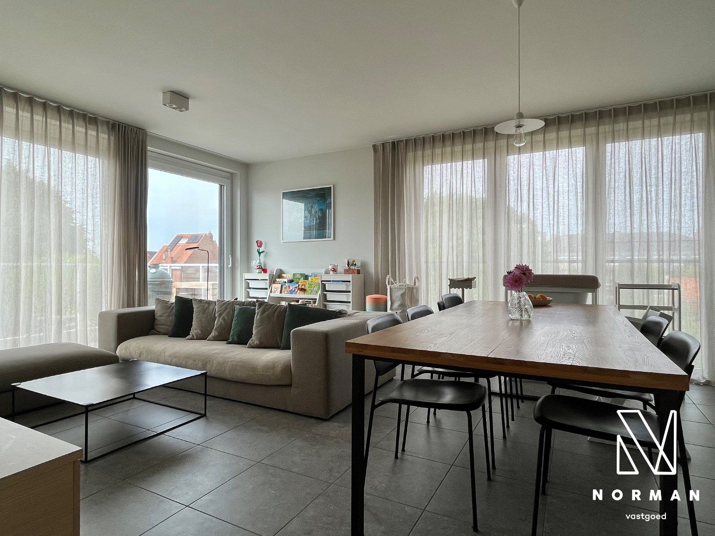 Prachtig modern appartement te koop op 2de verdieping.  foto 2