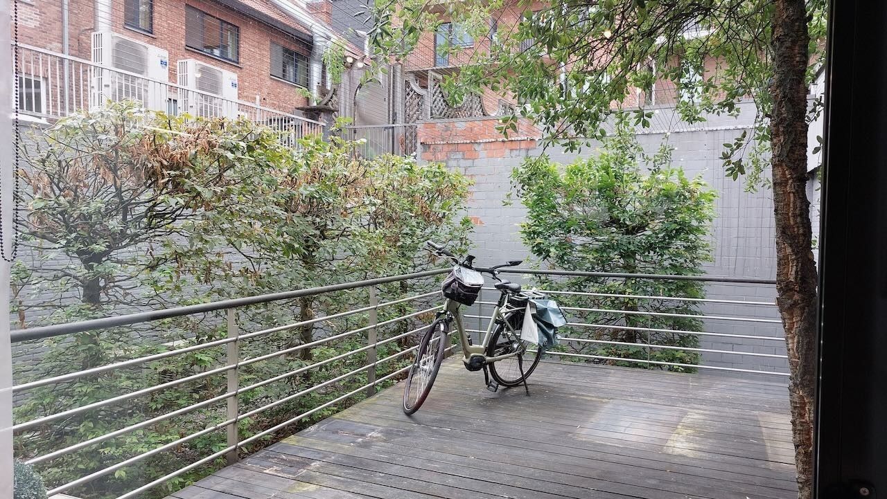 Genk-centrum, Fruitmarkt 3 - Ruim en stijlvol handelspand (230m2) met tuin en terras op commerciële toplocatie. foto 5