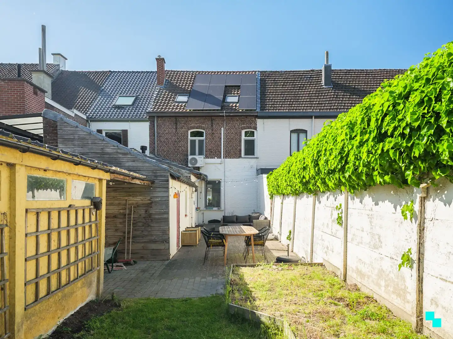 Charmante woning te Balegem dorp met prachtige tuin foto 23