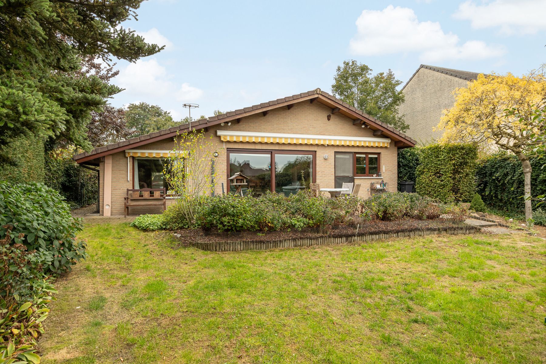 Laagbouwwoning met 2 slaapkamers op een zuid georiënteerd perceel van 720m². foto 16