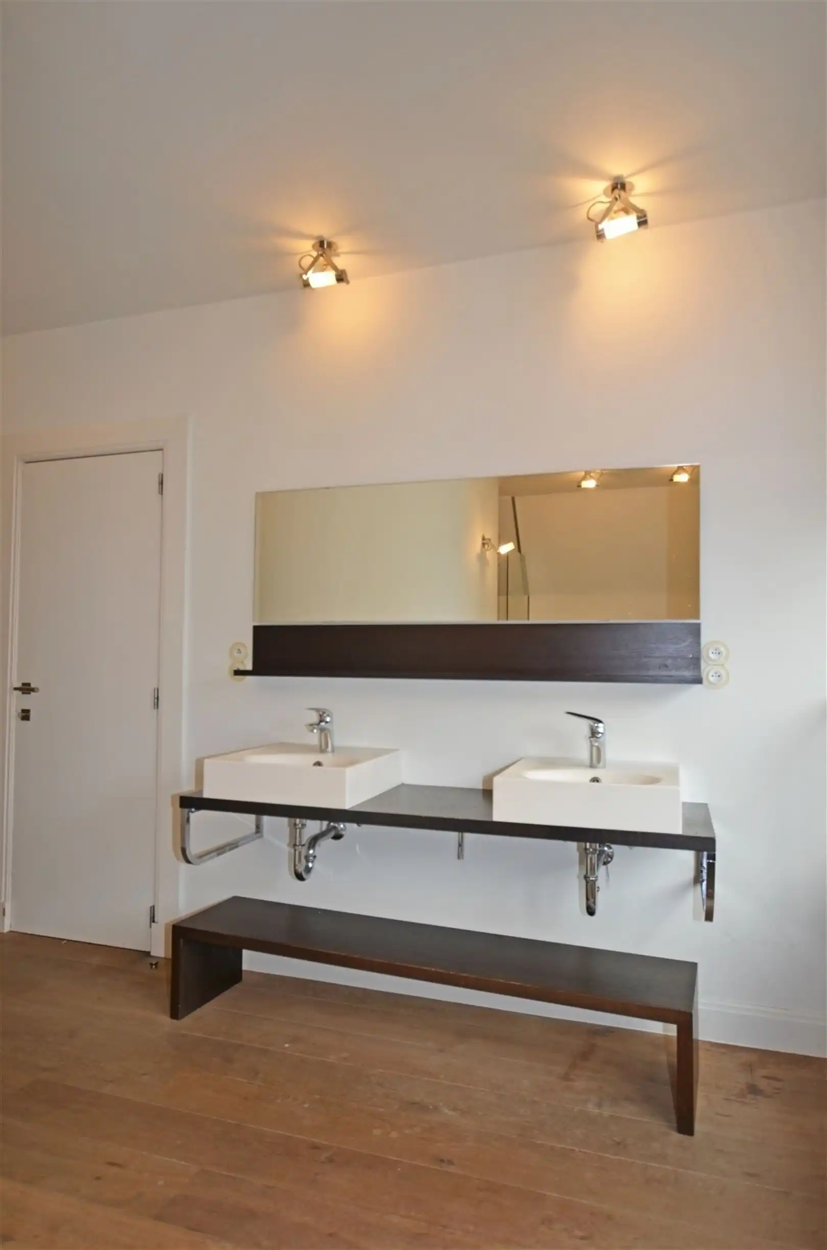 Charmante gezinswoning in de Willemswijk foto 12