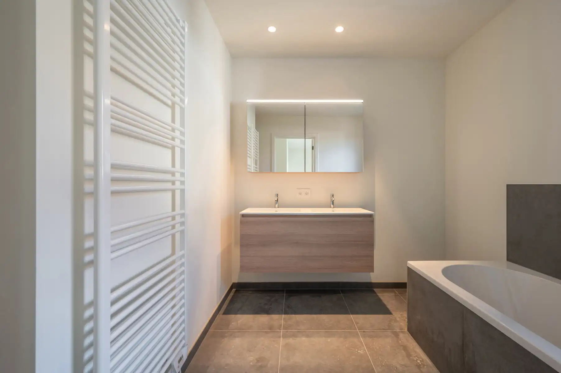 Nieuwbouw - ongemeubelde koppelvilla in rustige,  residentiële wijk te Knokke-Heist  foto 19