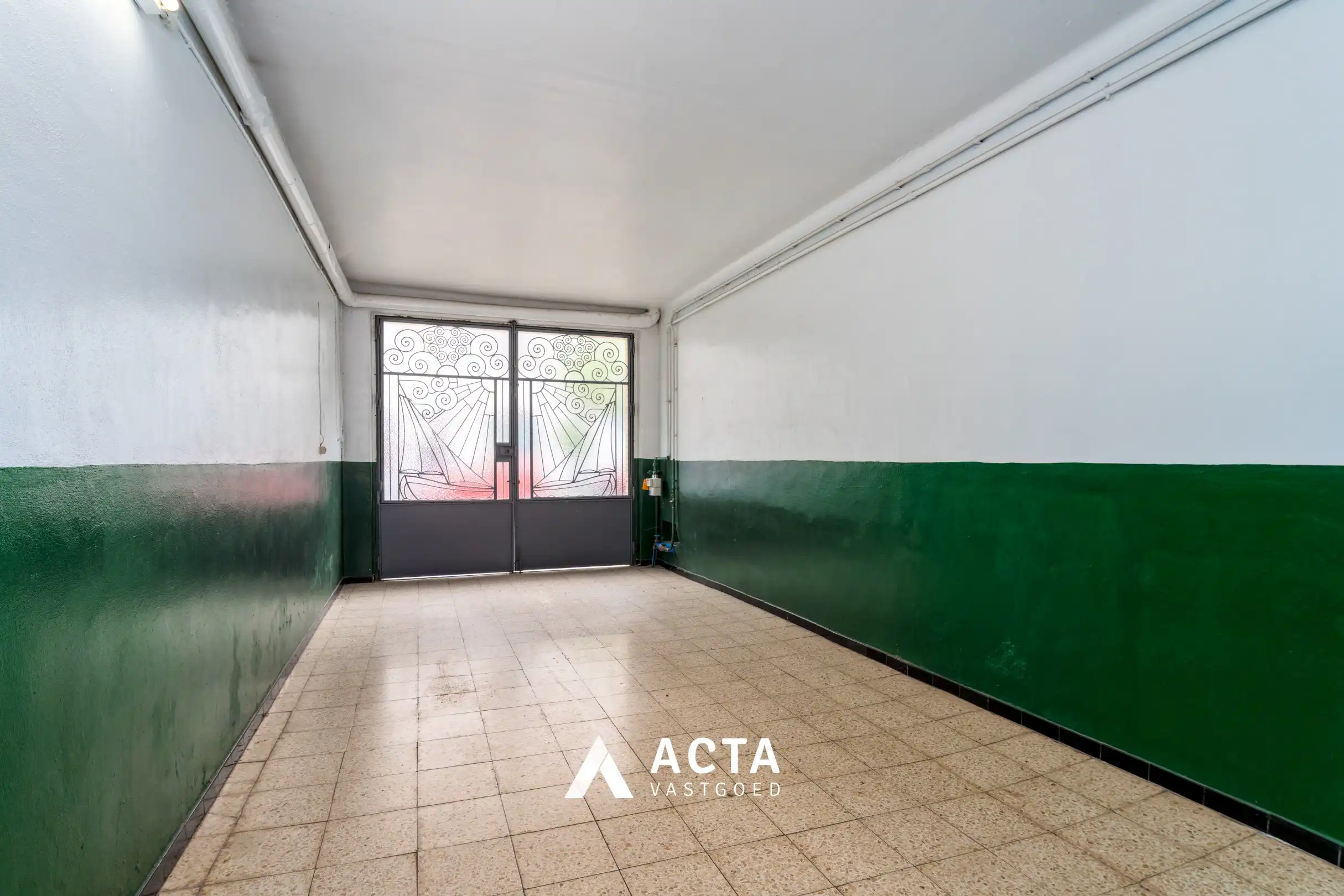 Ruime woning met 5 slaapkamers, garage en zonnige tuin  foto 5