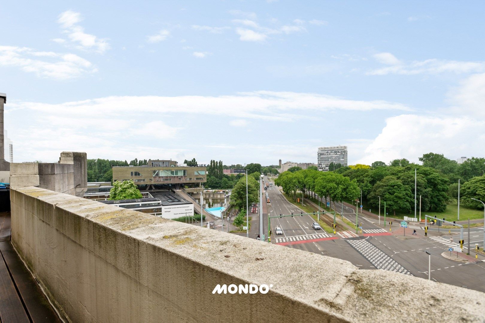 Luxe wonen: Penthouse met 3 SLK in Résidence la France, Antwerpen foto 25