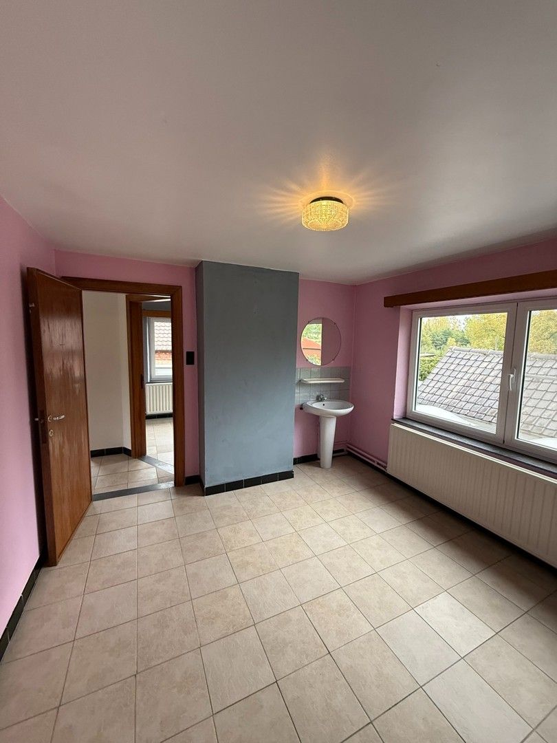 Instapklare woning met 3 slaapkamers en garage in Diepenbeek. foto 22