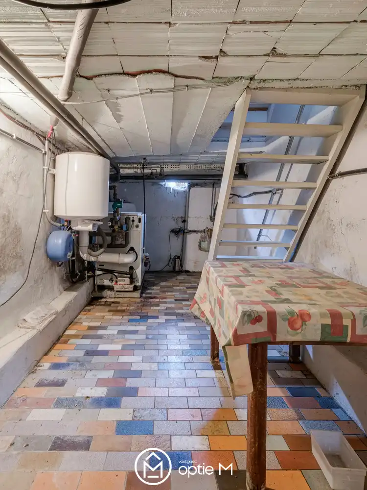 Charmante woning te koop in Bilzen-Hoeselt – verrassend ruim en met veel potentieel foto 40