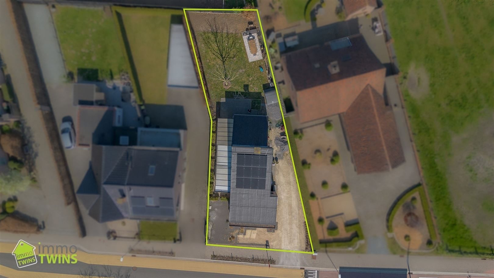 Instapklare, vrijstaande woning met prachtige tuin te Zele foto 26