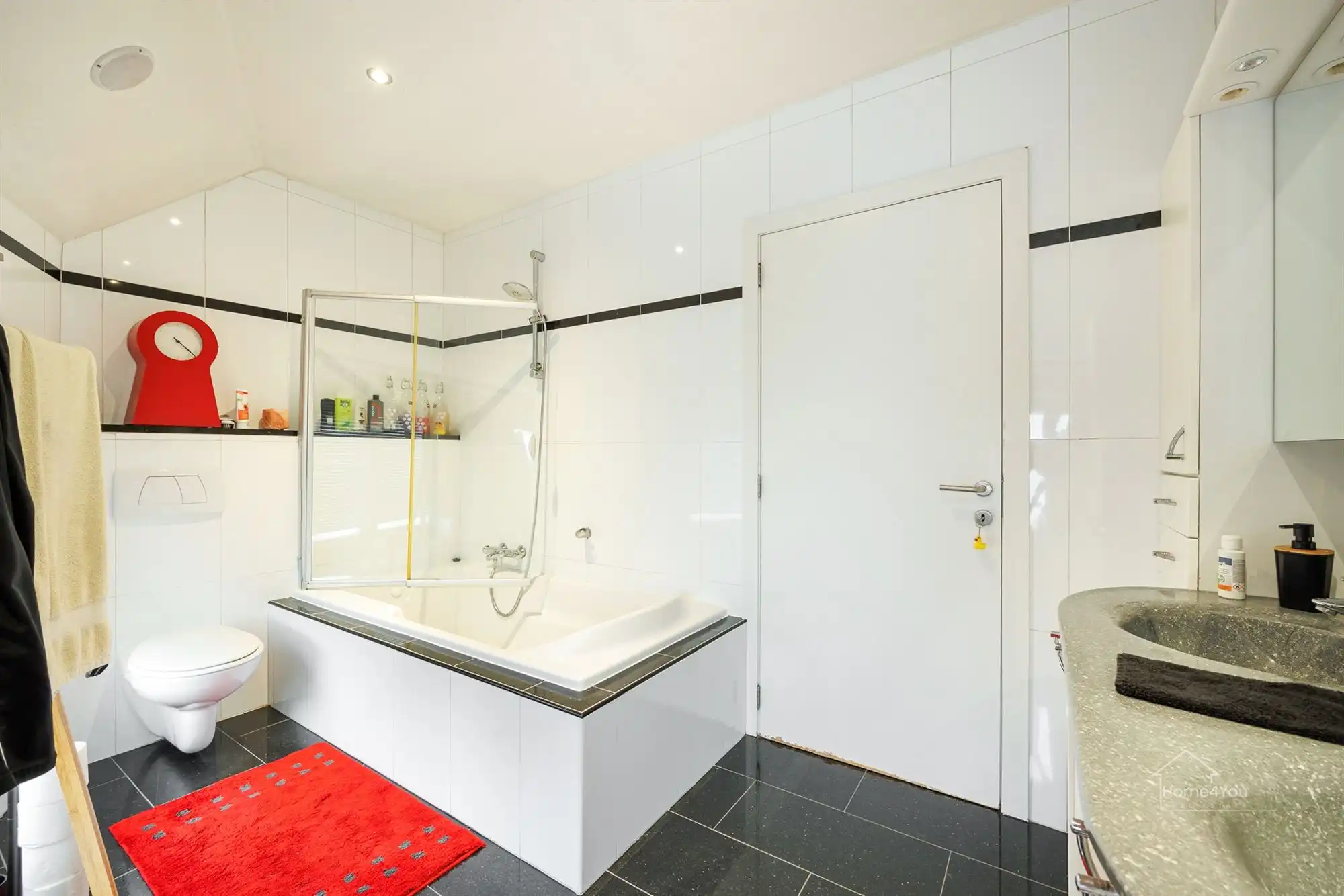 Veelzijdig woonhuis met mogelijkheden tot 3 wooneenheden  foto 12