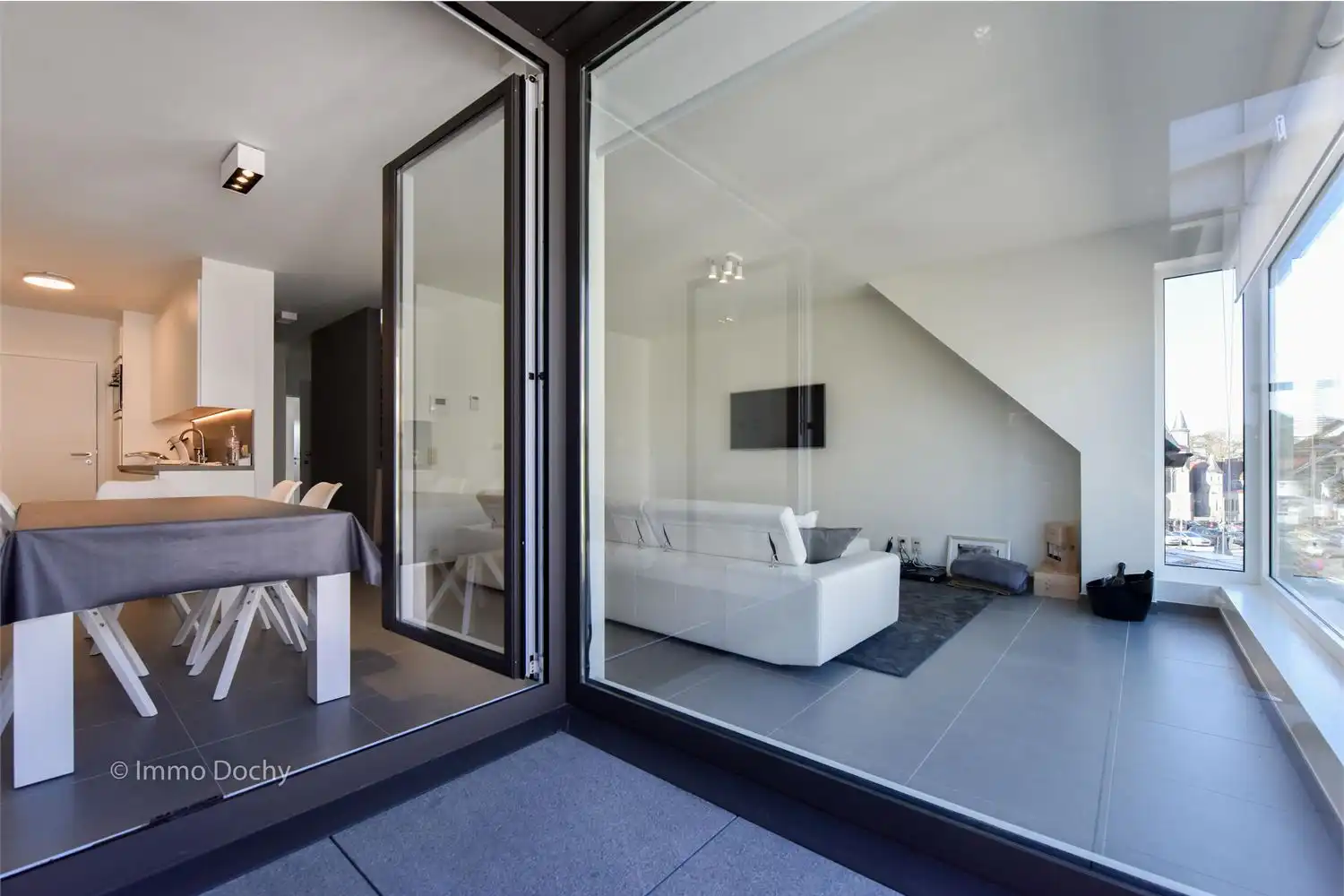 Recent duplex appartement nabij Markt Waregem | Holstraat foto 2