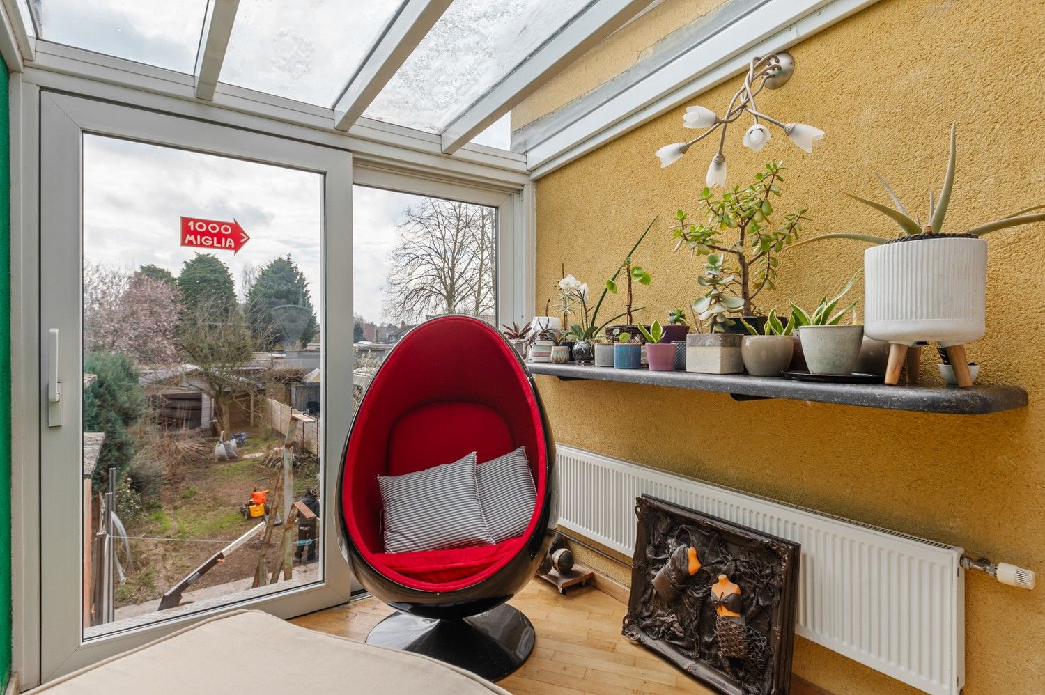 Ruime beletagewoning met 3 slaapkamers en een grote tuin in Wijnegem! foto 9