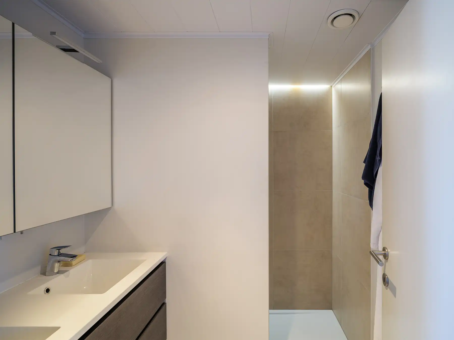 Stijlvol duplex appartement in Bachte-Maria-Leerne foto 9