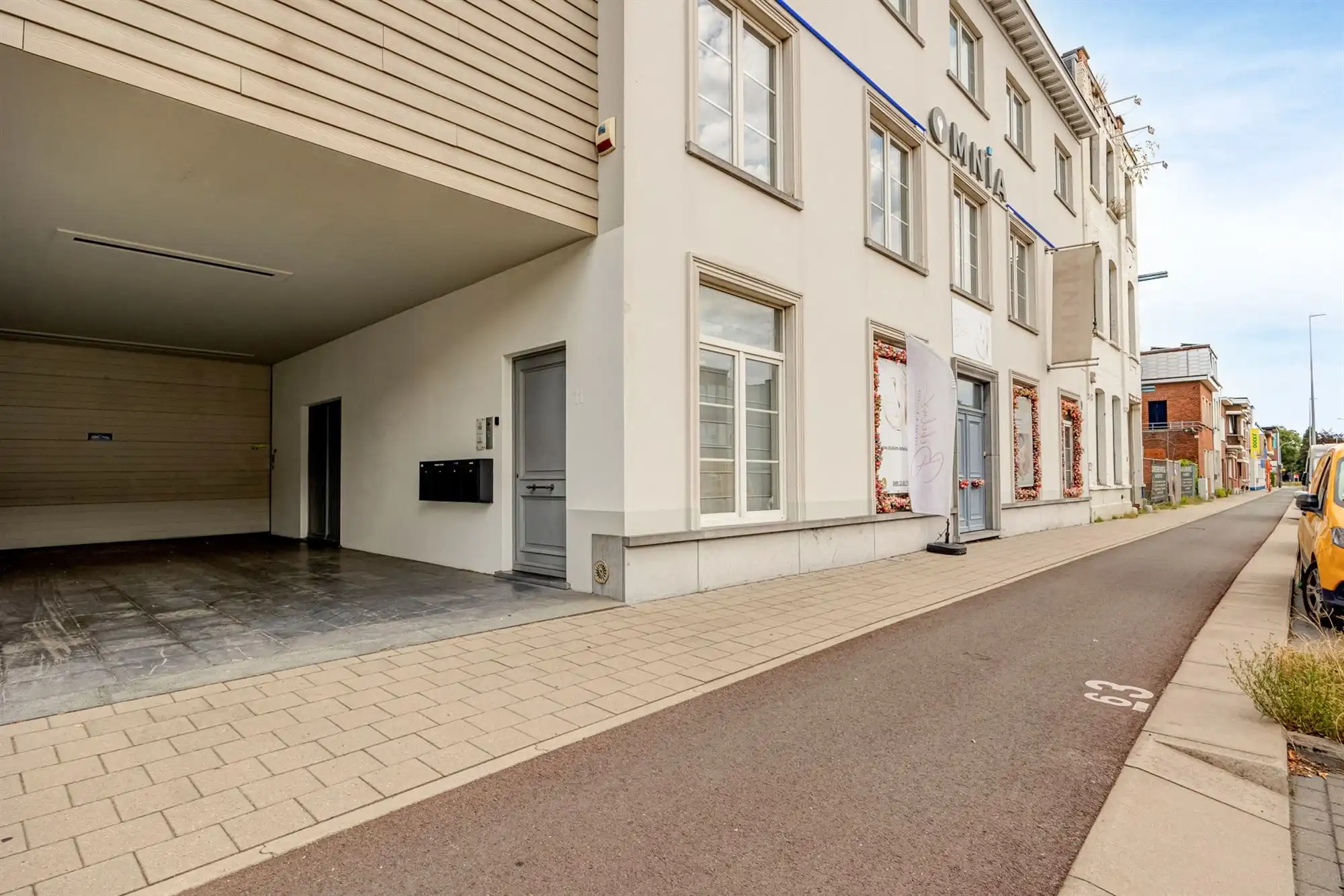 Ruim kantoor van circa 160m2 foto 16