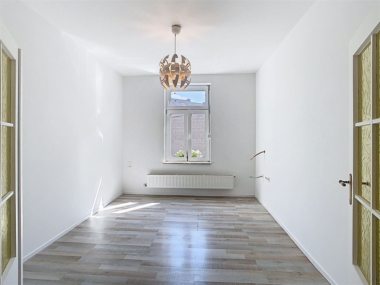 Geronoveerde woning, 3 slpks (+2) , terras, tuin, 4a 85ca foto 8